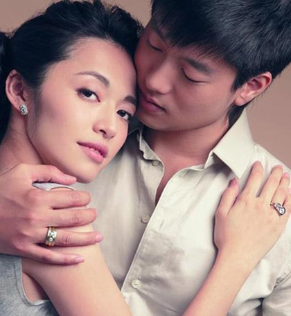 <em>姚晨</em>与<em>前夫</em>凌潇肃就离婚道歉 微博<em>照片</em>透往日