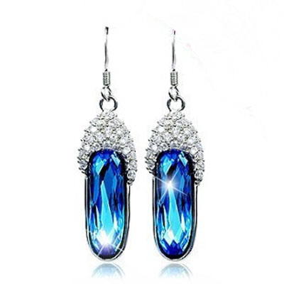 什么牌子的流行水晶饰品好 施华洛世奇水晶耳