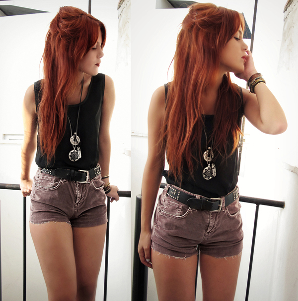 春装<em>高腰牛仔短裤</em>搭配 旧牛仔裤改短裤更显修