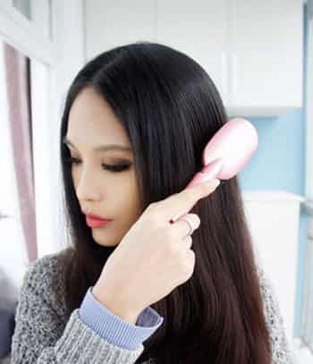 女生<em>头发</em>太<em>服帖怎么</em>办 推荐<em>怎样</em>才能让头顶头