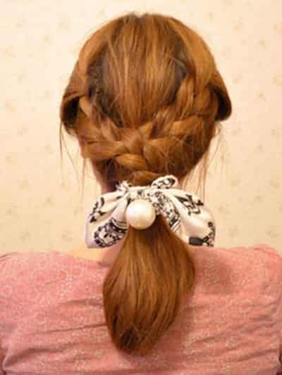 <em>怎么扎出</em>好看<em>时尚</em>马尾 图解优雅低马尾<em>发型</em>的