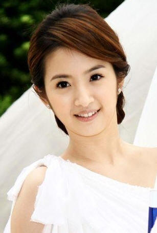 台湾婴儿肥女星林依晨安以轩 瘦脸秘诀 