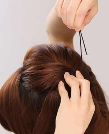 <em>简单</em>的韩式<em>发型扎法</em>步骤 轻松打造甜美<em>公主头</em>