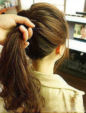 创意马尾辫<em>发型步骤</em> 夏日清凉<em>扎发</em>DIY (3) - 七丽