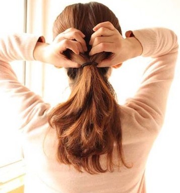 推荐<em>圆脸</em>适合的发型+韩式优雅编发盘发教程