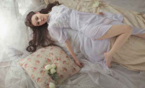 高清<em>清纯美女生活</em>照<em>图片</em> 唯美姿态让你体验呼