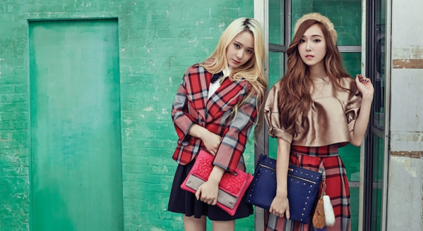 <em>郑氏姐妹</em>Lapalette<em>画报</em>图片 Jessica&Krystal完
