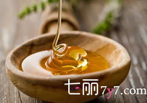 橄榄油美容祛斑方法 自制橄榄油面膜还你无暇