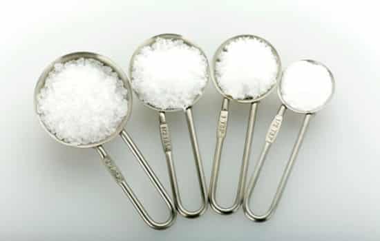 用盐水洗脸可以收缩毛孔吗 - 七丽女性网