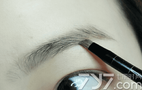 三色眉粉画眉教程