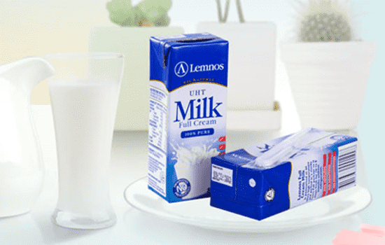 怎样选择牛奶最好 584900ab1e482_550_0_water.png