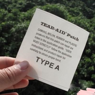 羽绒服破了个洞怎么修补,羽绒服被划破了怎么