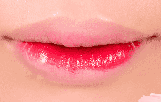 怎么样涂唇釉好看 58c640e307618_550_0_water.png