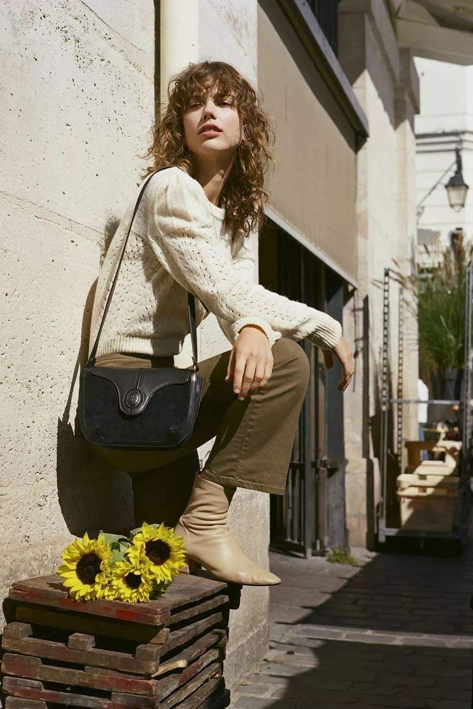 timg (4).jpg