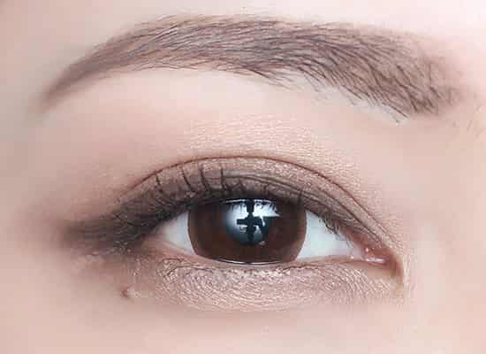 怎么让自己的内双眼皮更明显 20151105161258938_550_0.jpg