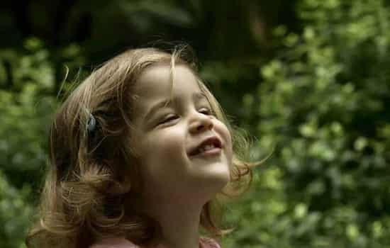 爱养生:眼睛痒畏光是怎么回事,眼睛痒怕光是怎