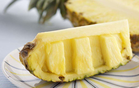 吃菠萝会胖吗 三月应季减肥水果当属菠萝 - 7丽女性网