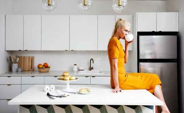 造访超模Karlie Kloss极简摩登的办公环境-第2张图片-创载好文