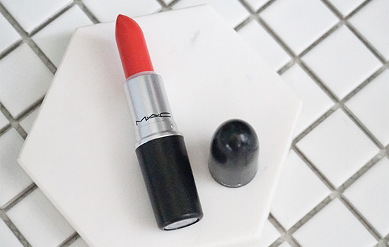 macvegasvolt试色日常挂珊瑚橙色更显白