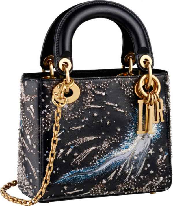 Dior于法国拉法叶百货推出《I feel blue》-第7张图片-创载好文