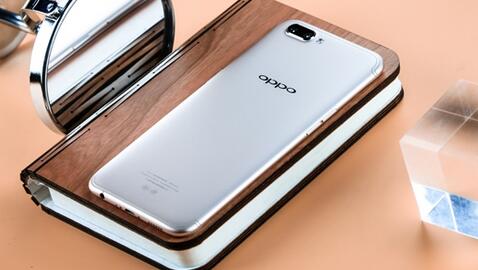 根据入网信息显示,4款机型的名称分别是oppo r11s,r11st,r11s plus和