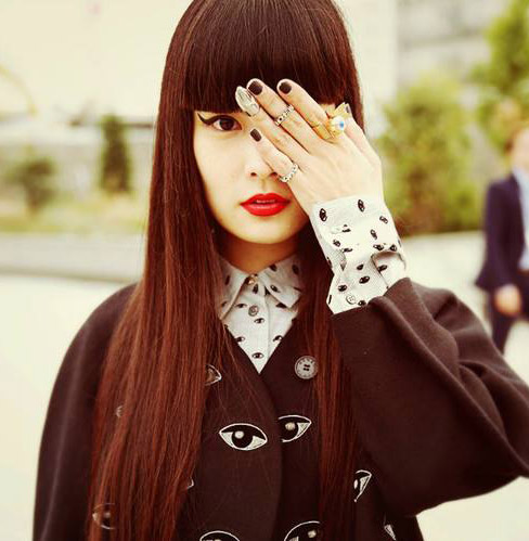 日本黑发潮模秋元梢Kozue Akimoto