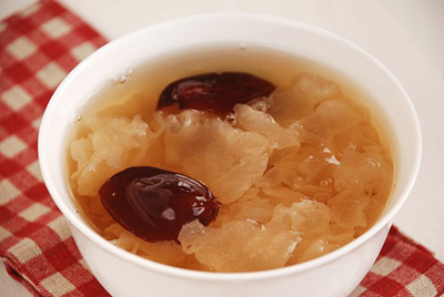 红枣怎么吃最好 红枣搭配绿茶银耳莲子吃更好