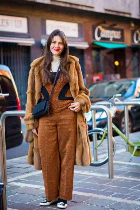 皮草搭配什么鞋子穿 5a38d048e77f8_450_0.jpg