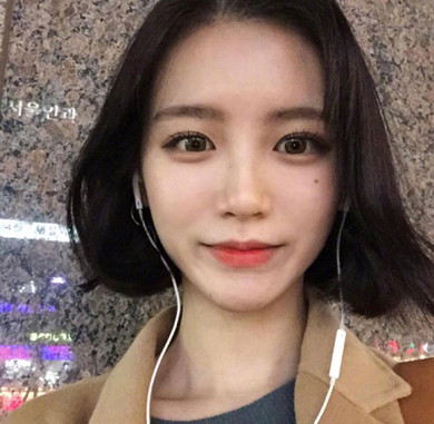 黑色短卷发发型有哪些 千万不要小看黑色短发