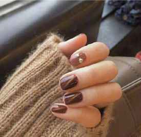 2018年美甲新款 一点也不失气质