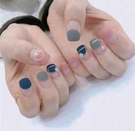 2018年美甲图片 时尚大气更显气质