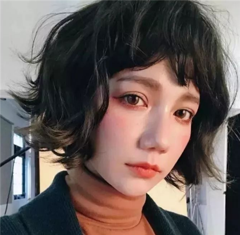 2018流行圆脸发型图片 什么发型可以修饰好圆脸