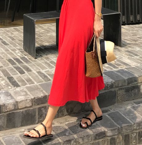 红色连衣裙搭配什么鞋子 这样穿才最招桃花哦
