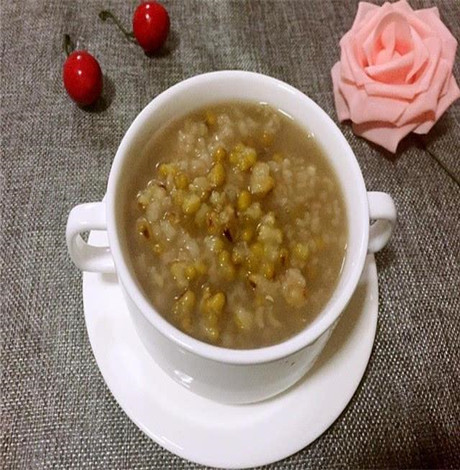 体内有火吃什么好 多吃这些食物降火快