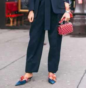 时尚阔腿裤搭配什么鞋好看 5b053c048b891_300_300.jpg