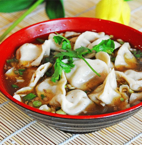 饺子怎么煮好吃 来试试酸汤水饺吧