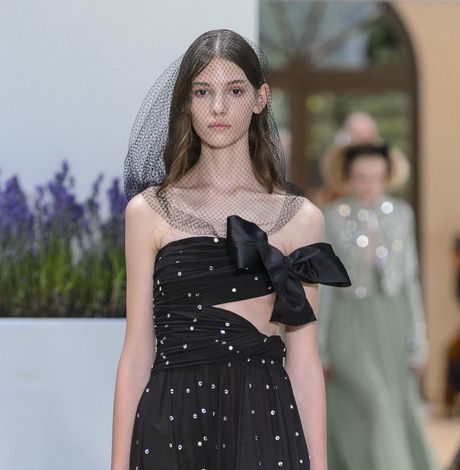 Giambattista Valli2018秋冬巴黎高定秀