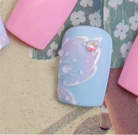 美甲蝴蝶怎么画