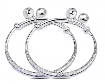 宝宝戴银镯子有讲究吗 宝宝戴银镯子有讲究吗