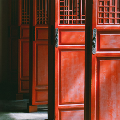两只手都可以戴红绳手链吗