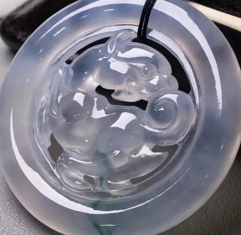 属兔的能带麒麟吗 这些不适合戴玉麒麟的人群你要清楚