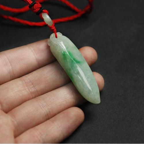 翡翠玉石雕刻福豆福瓜的寓意是什么