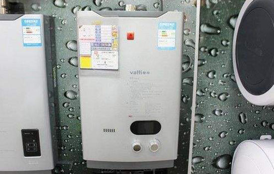如何选择燃气热水器品牌 5dde3ab5ddef7_550_0.jpg