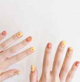 甲片和延长甲哪个更持久 来看看两者的区别吧