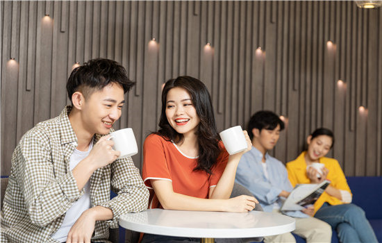 激光去眼袋的副作用是什么 不能做激光去眼袋的8类人