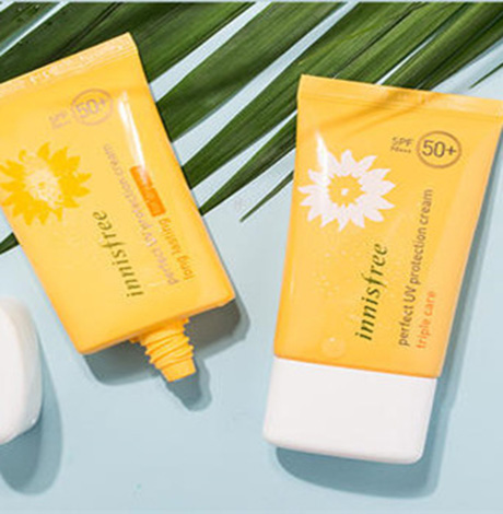 军训防晒霜spf多少合适 防晒霜spf50伤皮肤吗