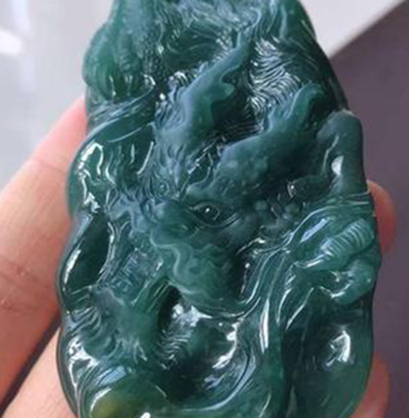 翡翠危料是不是不值钱 翡翠危料的特点