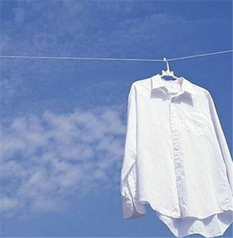 白色衣服石榴汁去除小窍门