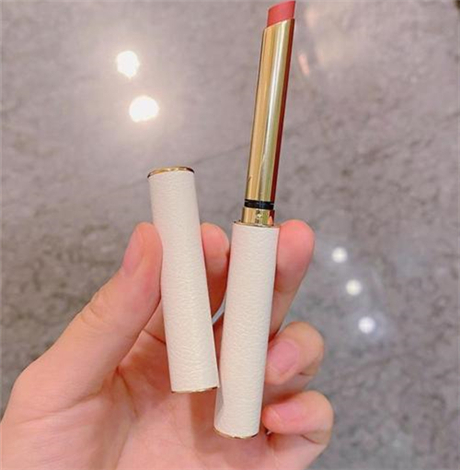 完美日记小细跟口红多少克