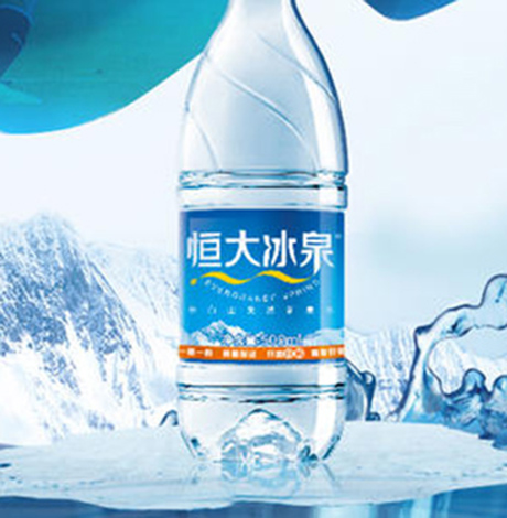 脸上喷矿泉水为什么会干 矿泉水可以代替补水喷雾吗